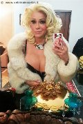 Crotone Trans Cinzia Pornostar 351 88 51 909 foto selfie 2