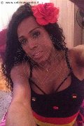 Milano Trans Paolina Mulatta 333 29 10 933 foto selfie 29